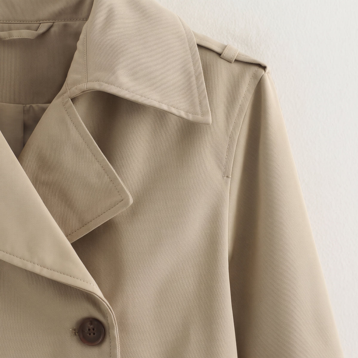 Gabardina Trench Corta Cruzada Emma